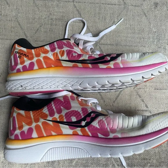 Dunkin’ Donuts x Saucony Kinvara Shoes - 8 - Picture 4 of 8
